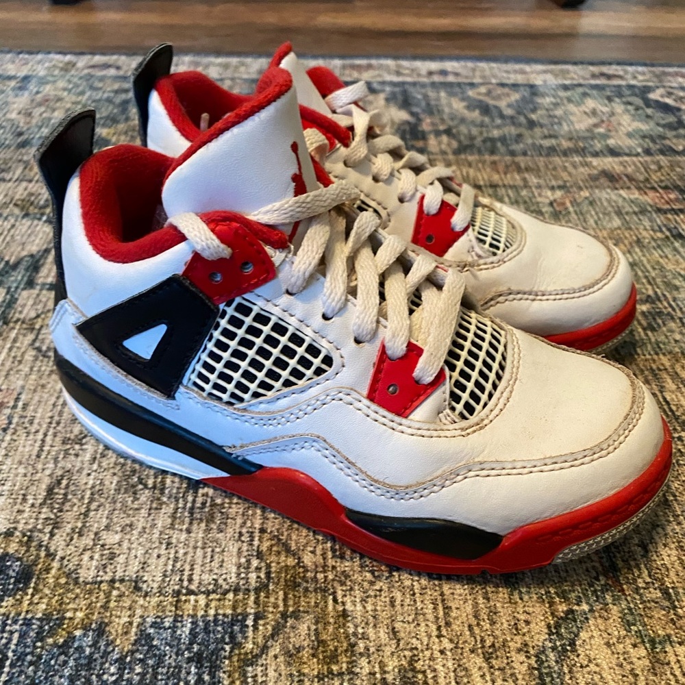 Jordan 4’s